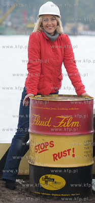 Sesja zdjeciowa aktorki Magdy Waligorskiej na terenie...