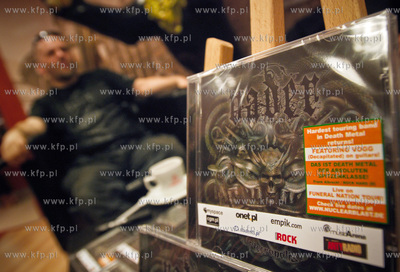 Wizyta zespolu Vader w Empiku GaleriiBaltyckiej, spotkanie...