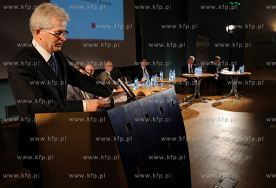 Gdansk. Uniwersytet Gdanski. Konferencja pt "Korzenie...