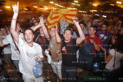 Final Mundialu, mecz Hiszpania vs Holandia na Dlugim...