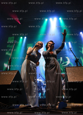 Gdansk Dzwiga Muze 2012. Koncert zespolu SISTARS. 10.08.2012...