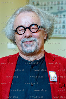 Siedziba Rady Miasta Gdańska. Briefing prasowy kandydata...