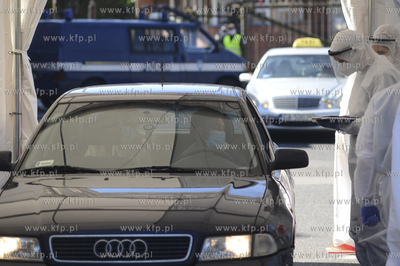 Gdynia. Przy Instytucie Medycyny Morskiej i Tropikalnej...