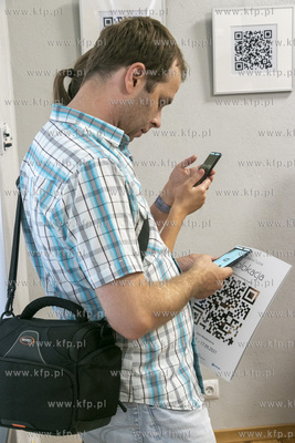 Wernisaż multimedialnej wystawy fotografii "Fotolokacja"...