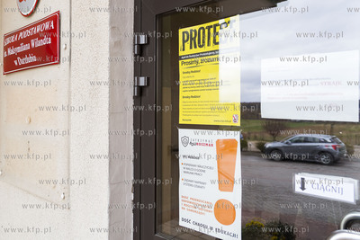 Darzlubie, wieś kaszubska w Gminie Puck. Jedyne Gimnazjum...