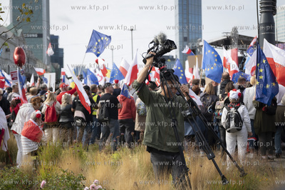 Warszawa. Marsz Miliona Serc. 01.10.2023 fot. Anna...