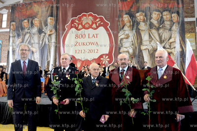 Obchody 800 lecia Zukowa. Uroczysta Sesja Rady Miejskie...