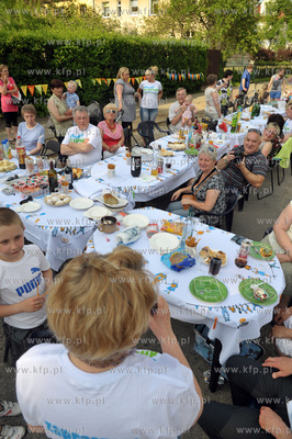 Gdanskie Dni Sasiadow na ul. Dickmana w Oliwie. 18.05.2013...