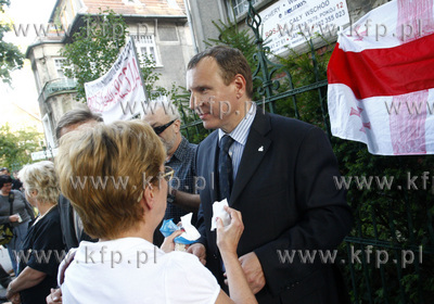 Gdansk. Demonstracja pod konsulatem Rosji przeciwko...