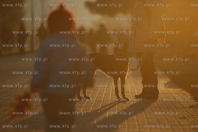 Gdansk. Promenada prowadzaca do Molo.
12.11.2011
fot....