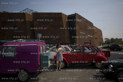 Gdańsk. Samochody marki citroen ze Światowego Zlotu...