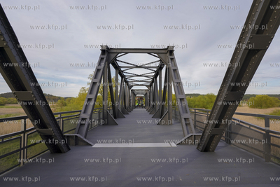 Licząsy 700 metrów most Siekierki - Neur dnitz nad...