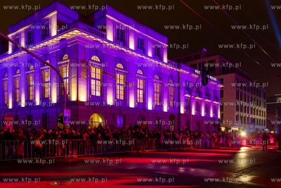 100 - lecie Gdyni. Urodzinowy spektakl uliczny GDYNIA...