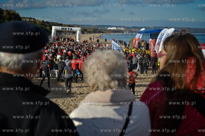 Gdansk. Plaza w Brzeznie. Gdansk Biega 2012.
04.11.2012
fot....