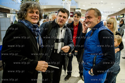 Gdynia. Centrum Handlowe Riviera. Premiera i promocja...