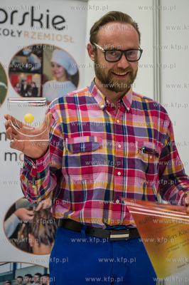 Miedzynarodowe Targi Gdanskie Amber Expo. Amberif -...