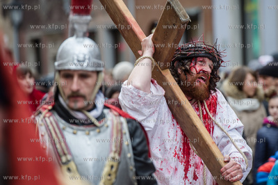 Wielki Piatek. Misterium Meki Panskiej na ulicach Gdanska.
03.04.2015
fot....