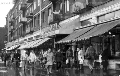 Delikatesy Starogadnskie na ul. Rajskiej w Gdansku....