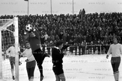 Mecz pilki noznej na stadionie w Gdansku Wrzeszczu...