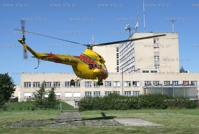 Gdansk, Zaspa Nz.Smiglowiec Mi-2 Lotniczego pogotowia...