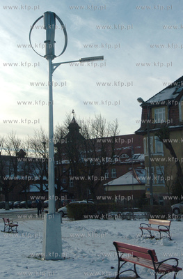 W Ustce testowana jest pierwsza w Polsce lampa uliczna...