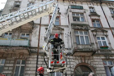 Chojnice. 36-letni mezczyzna probowal popelnic samobojstwo...