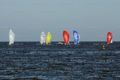 Przystan Jachtowa Marina Gdynia. IV Targi Sportow Wodnych...