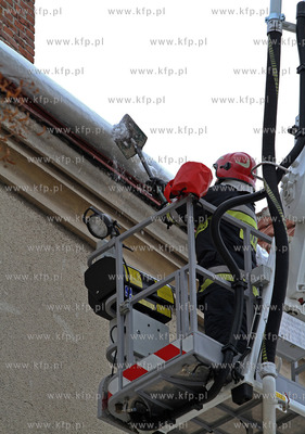 Gdansk, Siedlce. Nz. Zrzucanie przez straz pozarna...