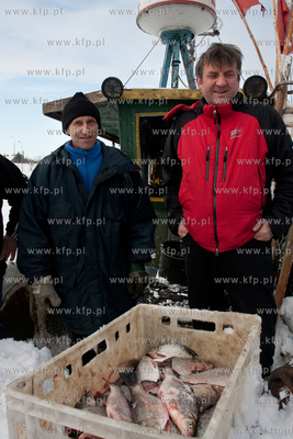 Swibno NZ Gdanski podroznik Marek Kaminski kupuje od...