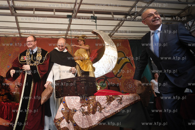 Oficjalne zakonczenie Jarmarku sw. Dominika 2010 na...