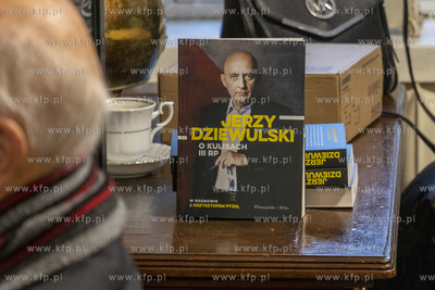 Biesiada Literacka z Jerzym Dziewulskim w Powiatowej...