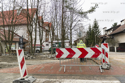 Gdańsk Osowa. Prace budowlane na skrzyżowaniu ulic...