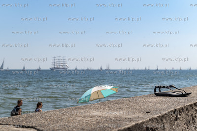 Bulwar Nadmorski. Lato zaczyna się #wGdyni.

19.06.2021...