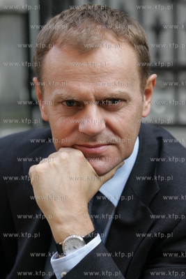 Donald Tusk - polityk, lider Platformy Obywatelskiej....