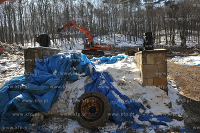 Remont i przebudowa Opery Lesnej w Sopocie. Rozebrano...