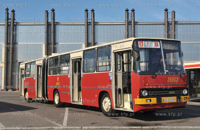 Zajezdnia autobusow miejskich ZKM na al. Generala Jozefa...