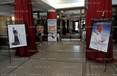 Gdansk kino Neptun, dawne Leningrad. Wejscie do kina...