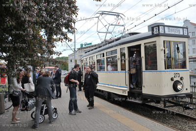 Gdańsk. Oficjalna prezentacja zabytkowego tramwaju...