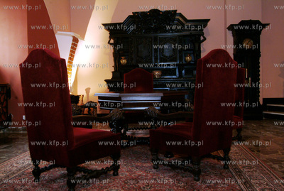 Do siedziby metropolity gdanskiego abp Tadeusza Goclowskiego...