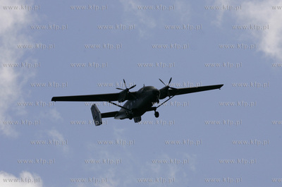 Babie Doly. Lotnisko. 5-letni Wojtus z Krakowa, podopieczny...