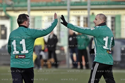 Gdansk. Boisko przy ul. Traugutta.  Noworoczny mecz...