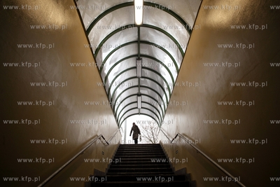 Otwarcie tuneli dla pieszych  w ciagu Trasy  Slowackiego...