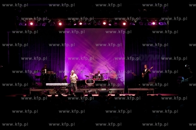 Ladies Jazz Festival. Koncert Dionne Warwick w Hali...