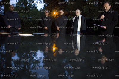 Cmentarz Nieistniejących Cmentarzy.Tydzień modlitw...