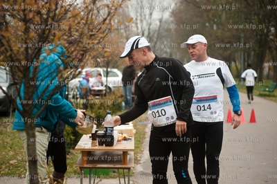 Gdansk. Teren AWFiS. Zyciowa Setka Gdanska - jedyny...