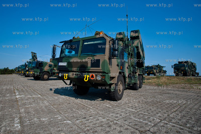 Poligon wojskowy w Ustce. Odbior sprzetu oraz podpisanie...