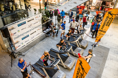 Gdańsk. Centrum Handlowe Manhattan. Charytatywna Bitwa...