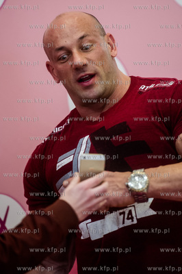 Gdańsk. Centrum Handlowe Alfa Centrum. Walentynkowe...