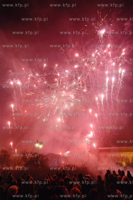 Gdynia. Powitanie Nowego, 2008 Roku na Skwerze Kosciuszki.
01.01.2008
fot....
