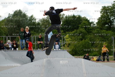 XIX Dni Pruszcza z tej okazji odbyło sie w parku kulturowym...